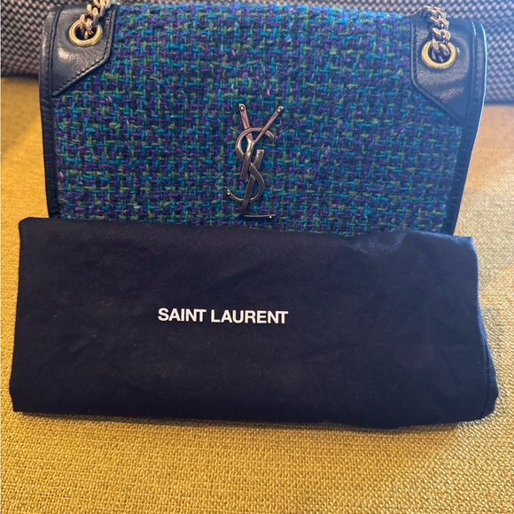 Yves Saint Laurent Tweed Calfskin Matelasse Monogram Niki Bag - Picture 16 of 16